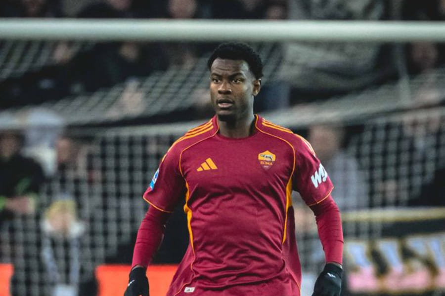 Evan Ndicka. Site officiel de l'AS Roma