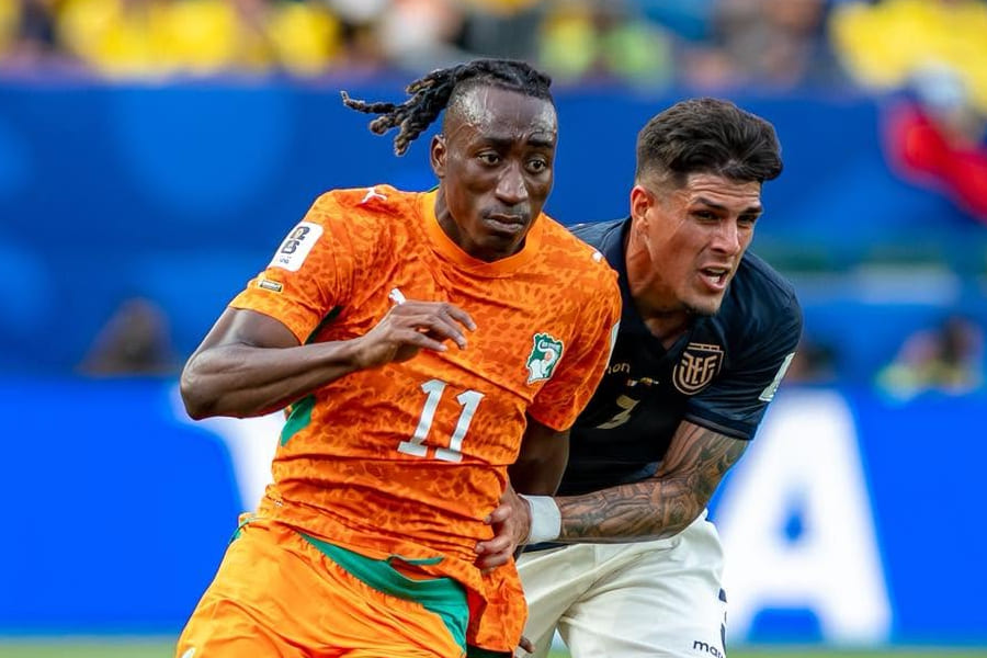 Yan Diomandé (11) face à l'Equateur. Page de l'Equipe Nationale de Football Côte d'Ivoire sur Facebook