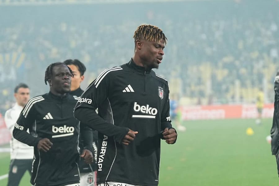 Pronostic Besiktas vs Midtjylland : cote 1,70 et compos probables pour Europa League