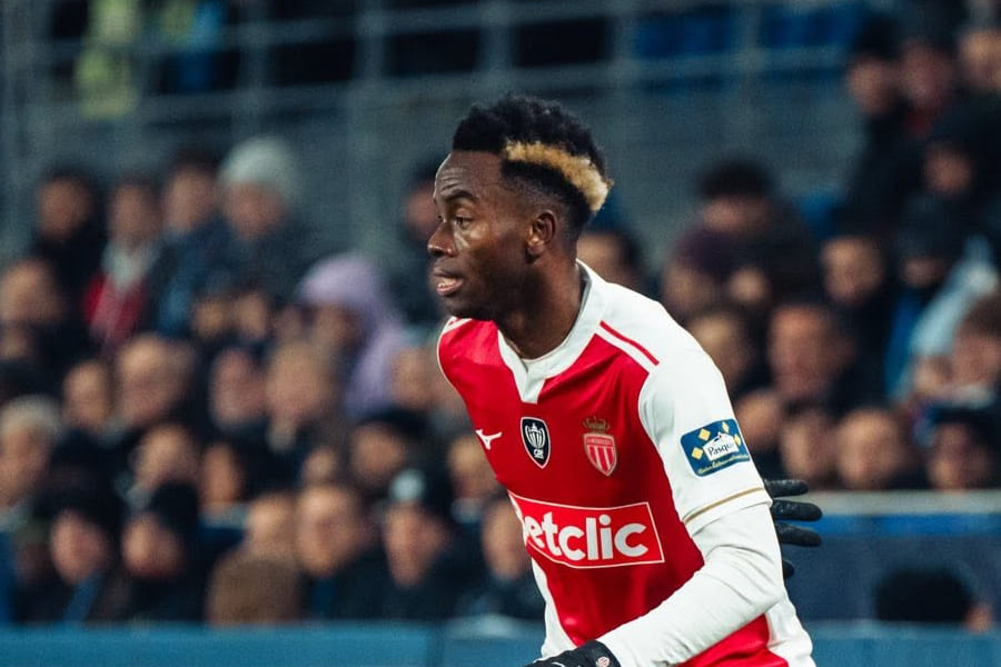 Mercato : Ça chauffe entre Simon Adingra et Leipzig