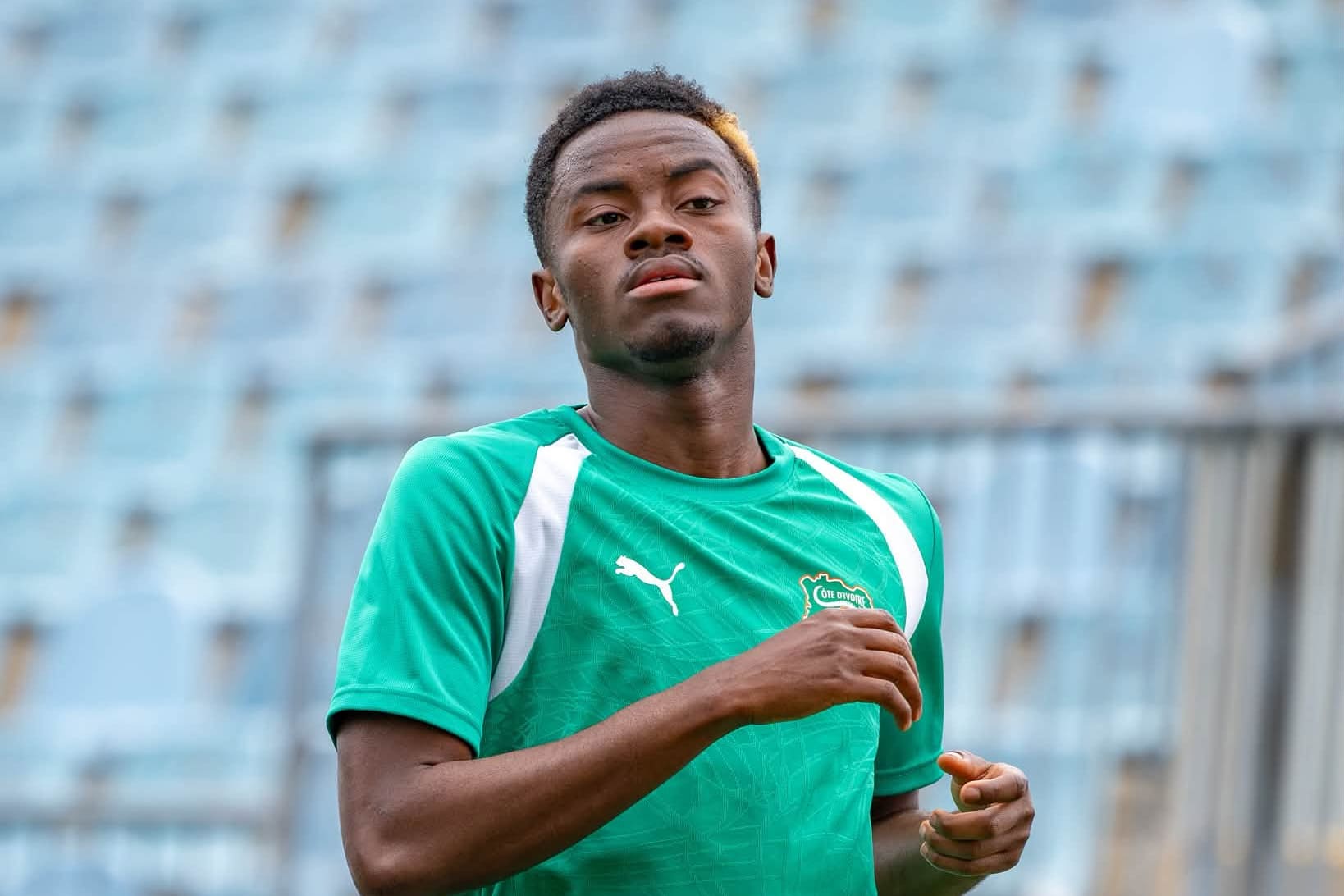 Mercato : Simon Adingra discute avec West Ham