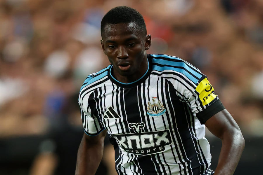 Bazoumana Touré. Site officiel de Newcastle